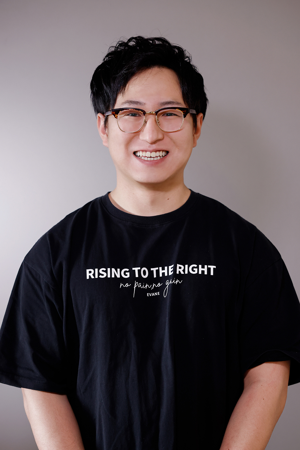 久一吉弘 | Moveact