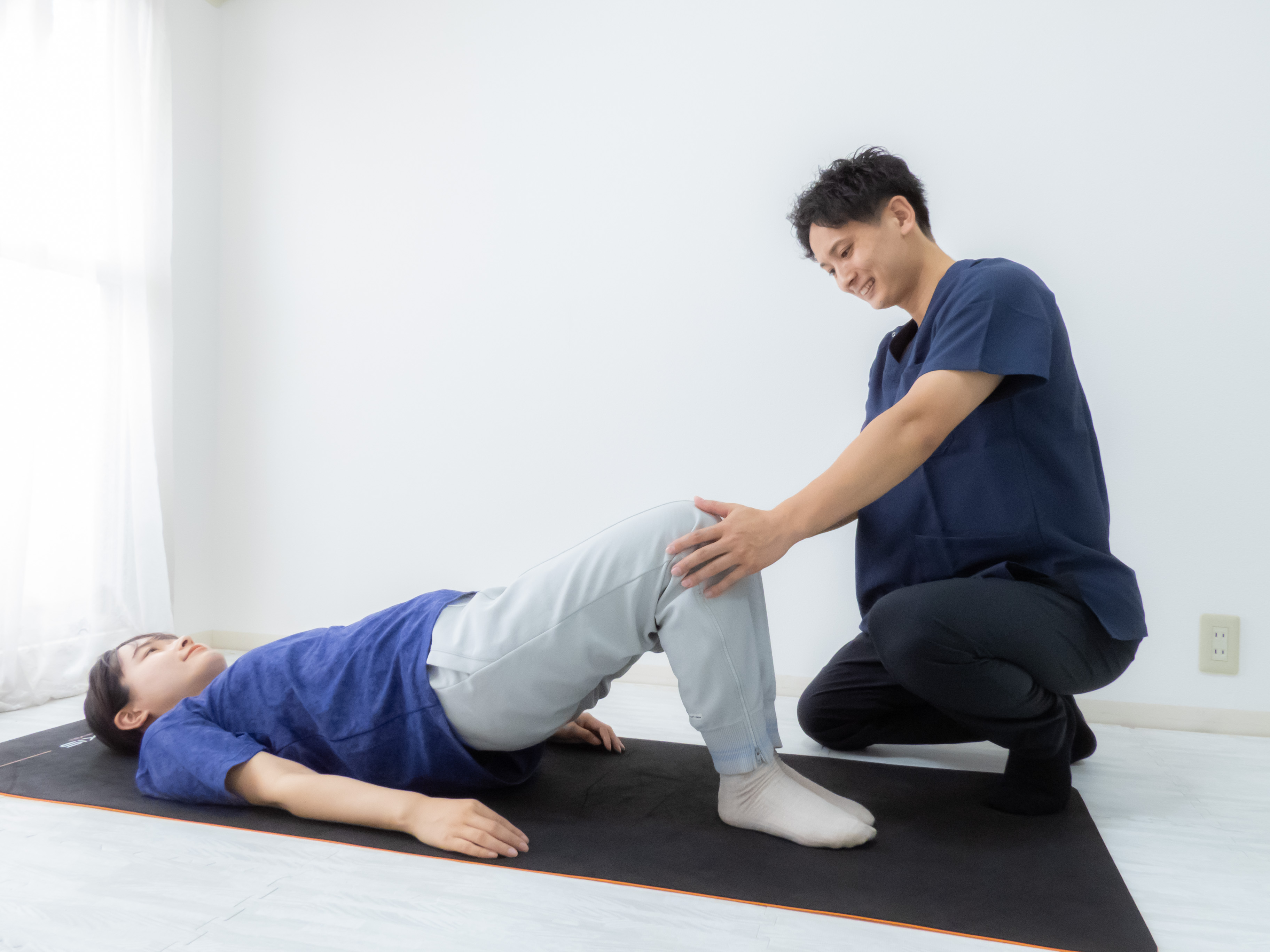 骨盤の歪みはピラティスで整う？そのメカニズムとは